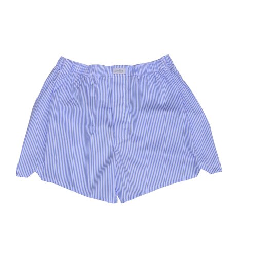 Boxer-Shorts in Wei&szlig; mit feinen blauen Streifen